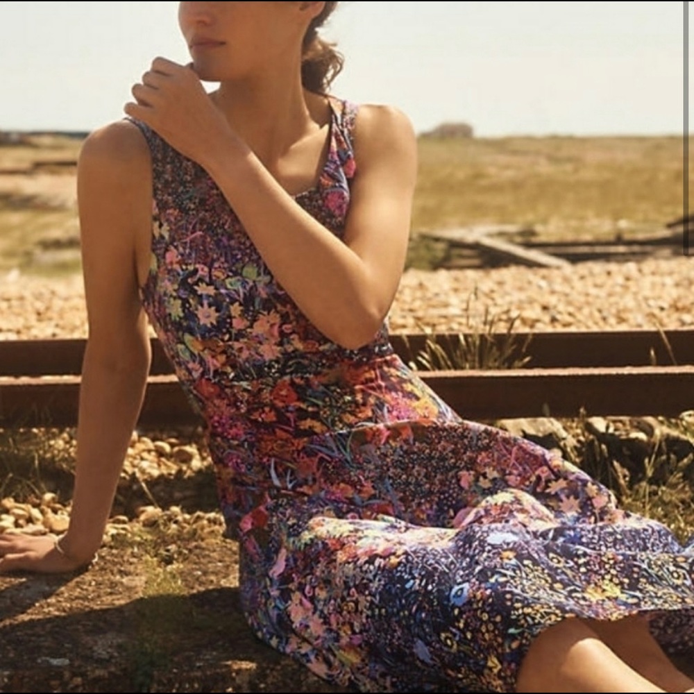 Anthropologie Larkspur Peasant Dress by Maeve Purple Motif Size 4